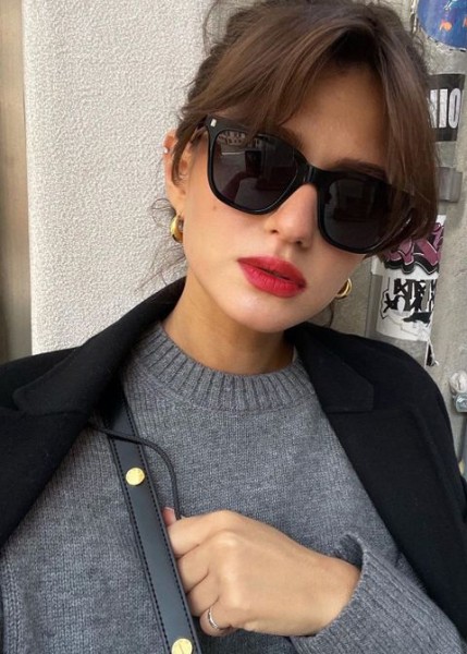 Проститутка Мика